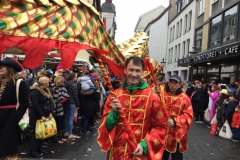 Rosenmontagszug Drachentanz